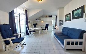 Haus Baltic Sellin By Rujana
